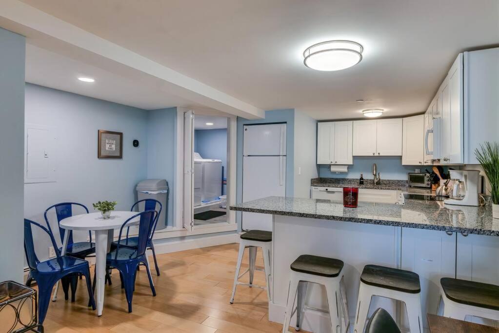 2Br Apt W/ 3 Min Walk To Downtown Swh - Low Tide Southwest Harbor Exteriör bild