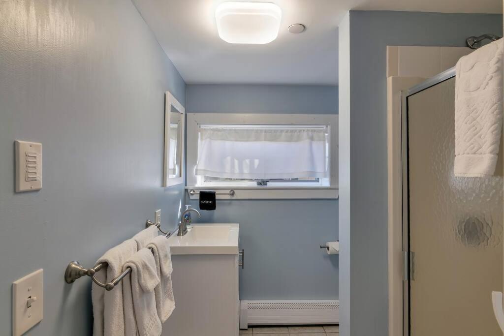 2Br Apt W/ 3 Min Walk To Downtown Swh - Low Tide Southwest Harbor Exteriör bild