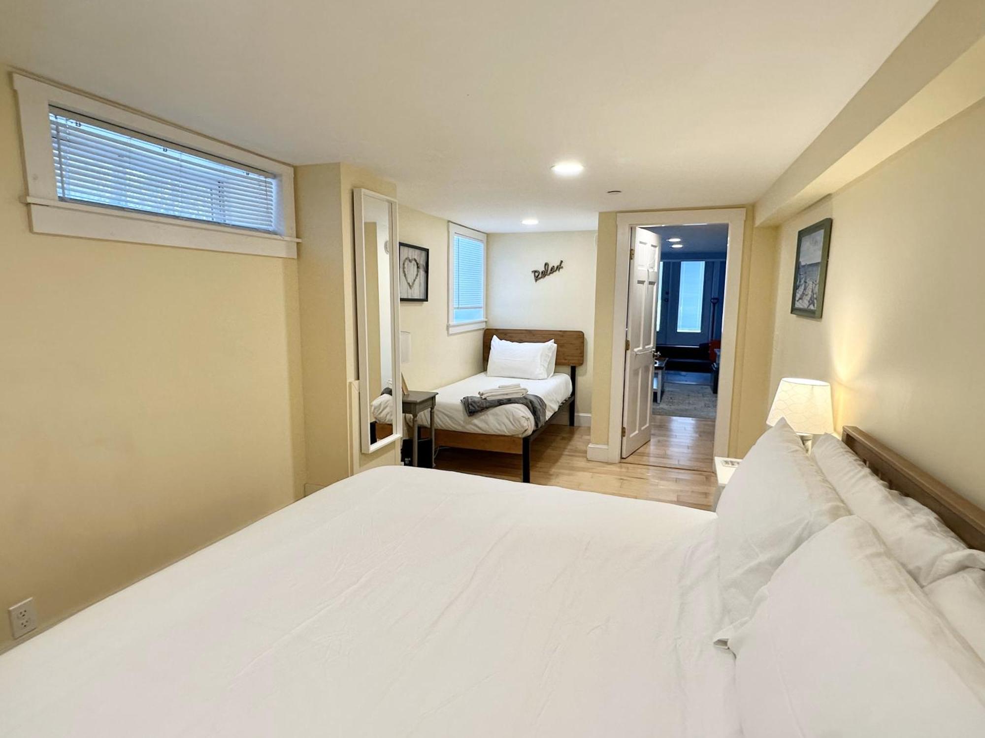 2Br Apt W/ 3 Min Walk To Downtown Swh - Low Tide Southwest Harbor Exteriör bild
